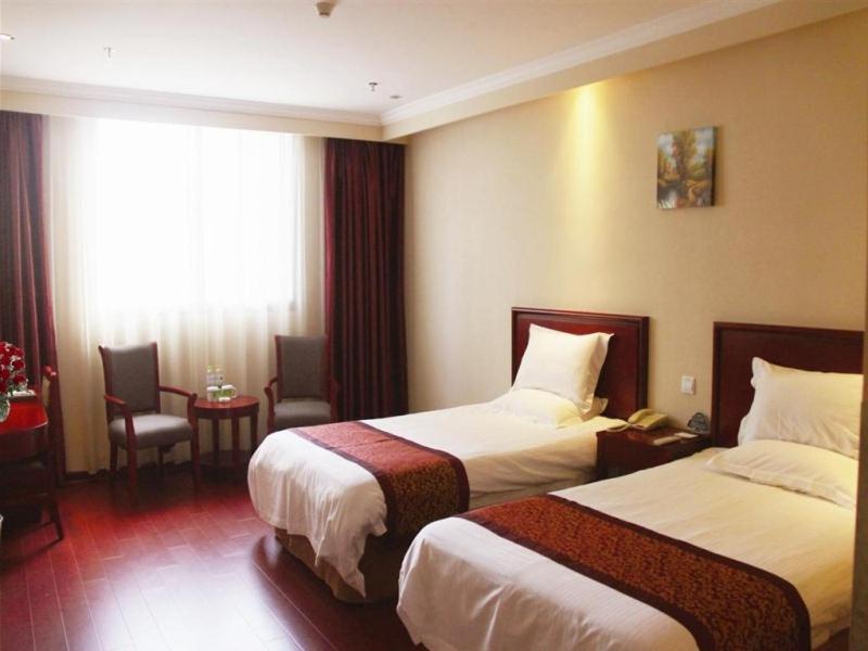 Greentree Inn Jiangsu Yancheng Dongtai Honglan Road Pedestrian Street Express Hotel מראה חיצוני תמונה